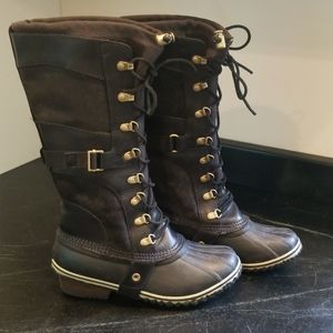 Sorel - Conquest Carly Boots in Black - Rare
